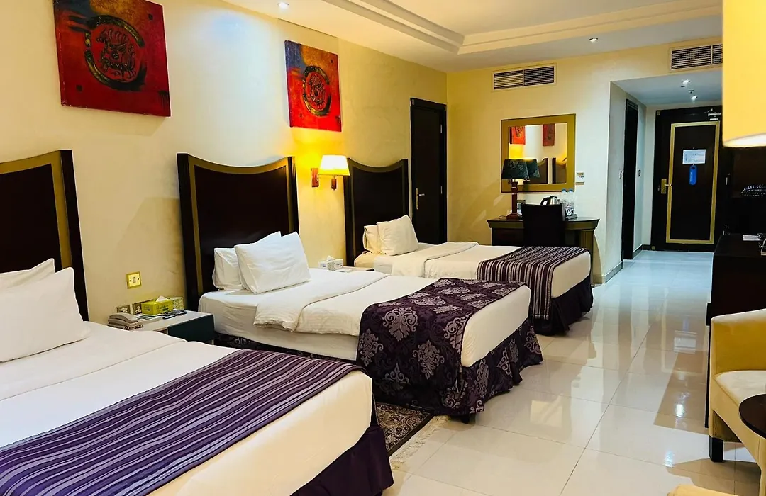 Tourist Hotel-1