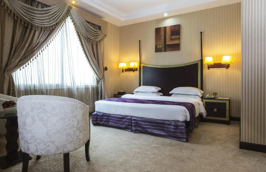 Tourist Hotel-1